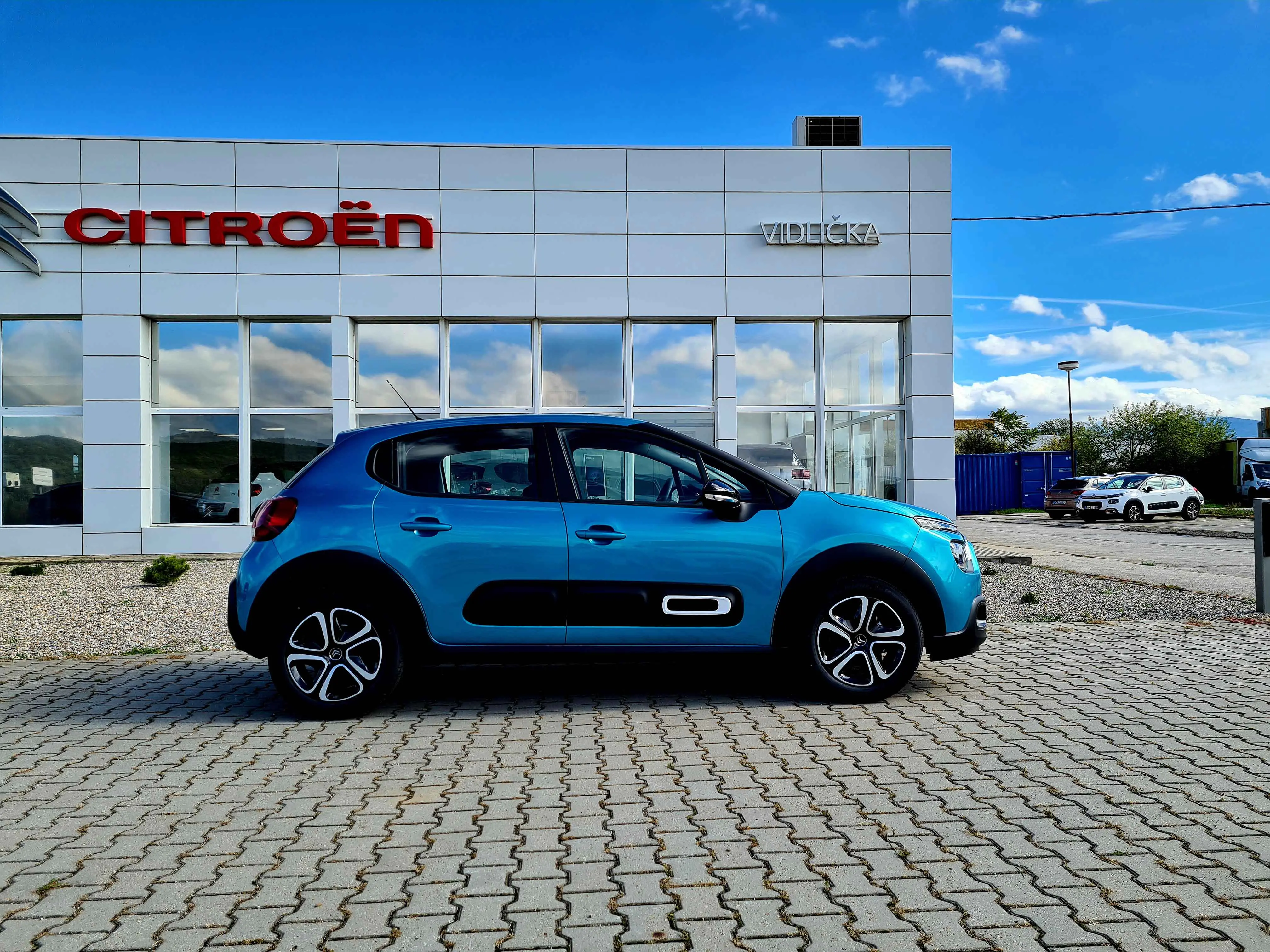 Citroën C3 FEEL PACK - modrá SPRING