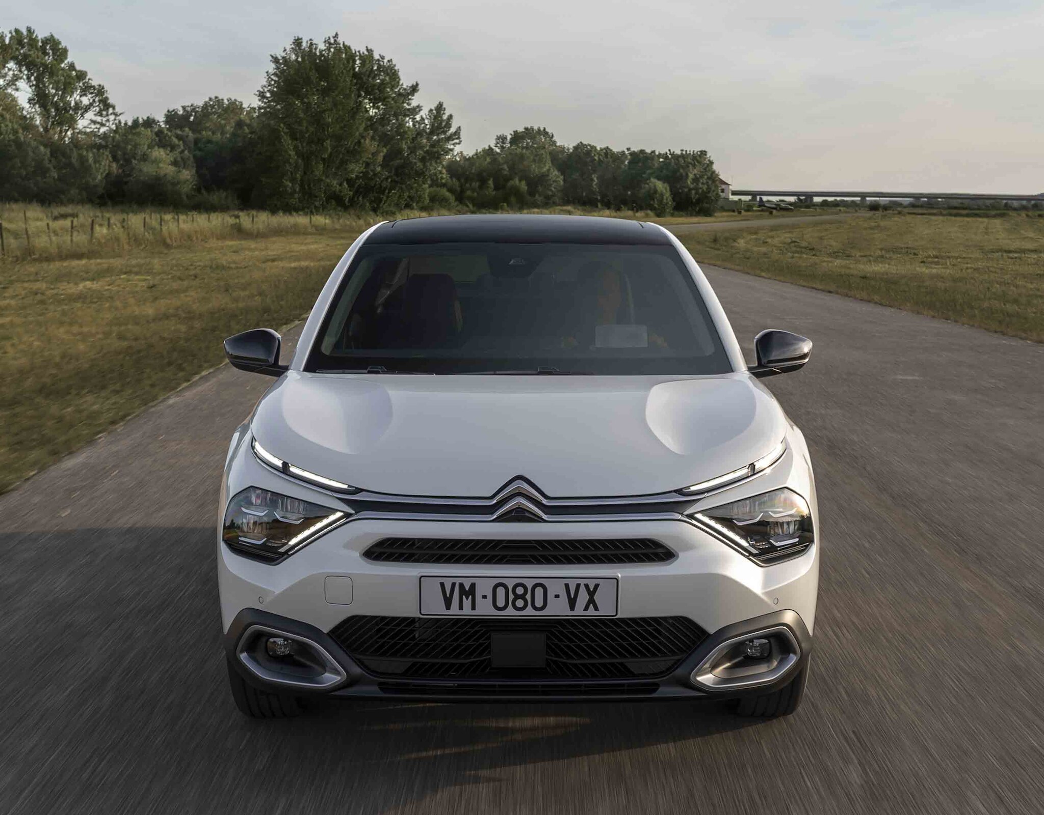 Citroën C4 X karoséria