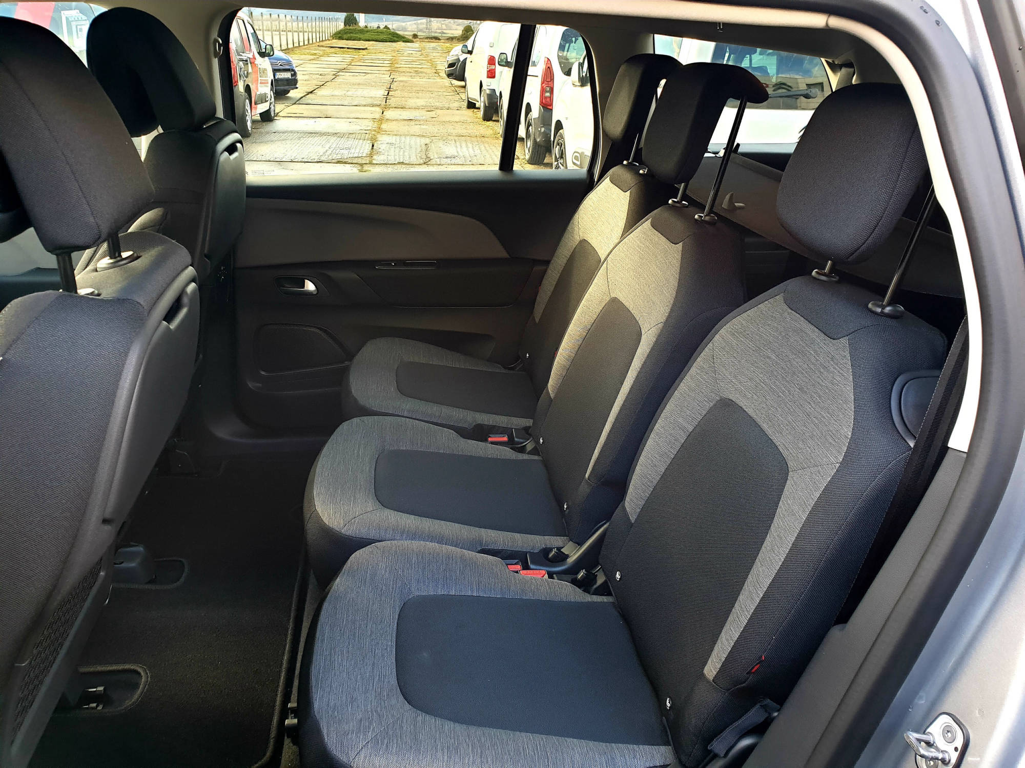 Citroën Grand C4 SpaceTourer sivá Artense