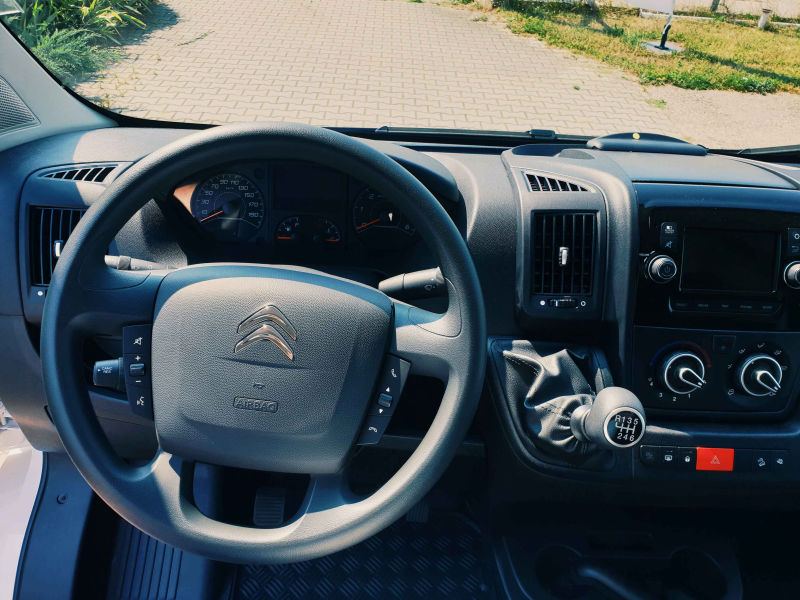 Citroën Jumper Furgon interiér