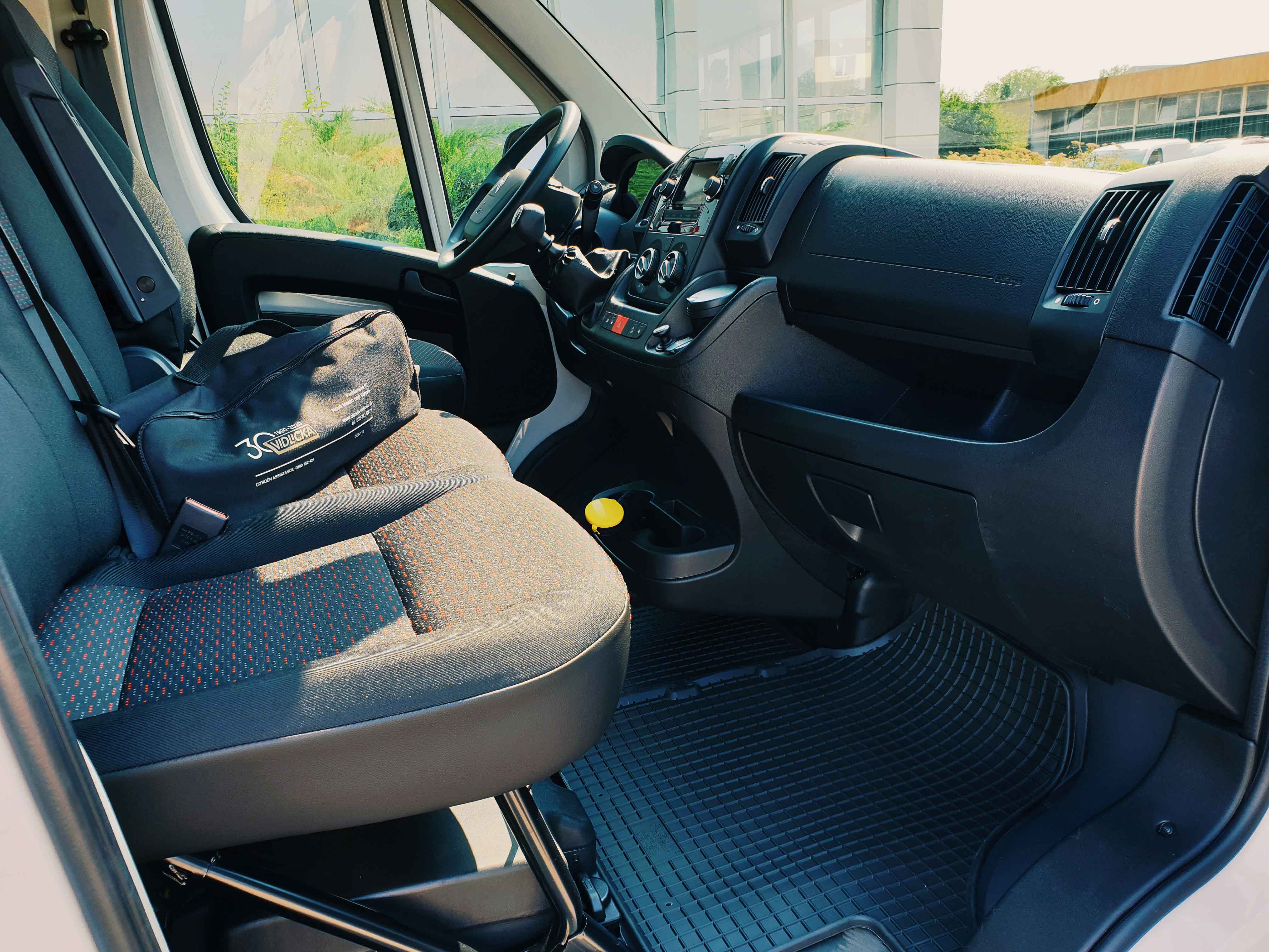 Citroën Jumper Furgon interiér
